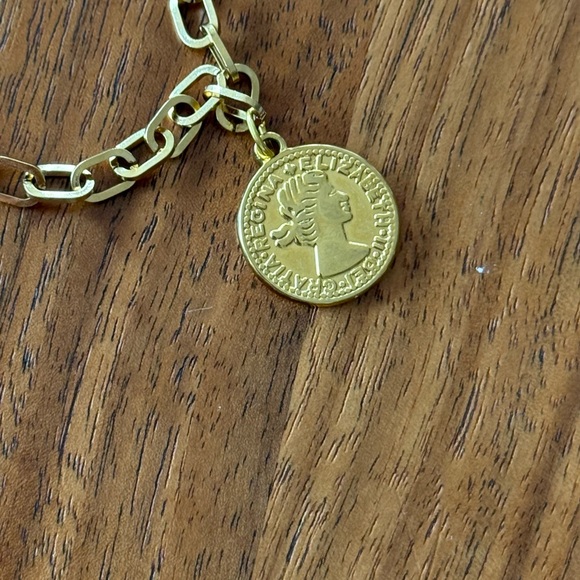 Gold Chain Bracelet with Shell and Coin Charms - Picture 4 of 7